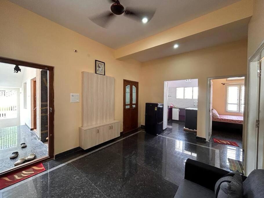 فيلا New 2Bhk Furnished Flat Mysore 2Km From Gokulam المظهر الخارجي الصورة